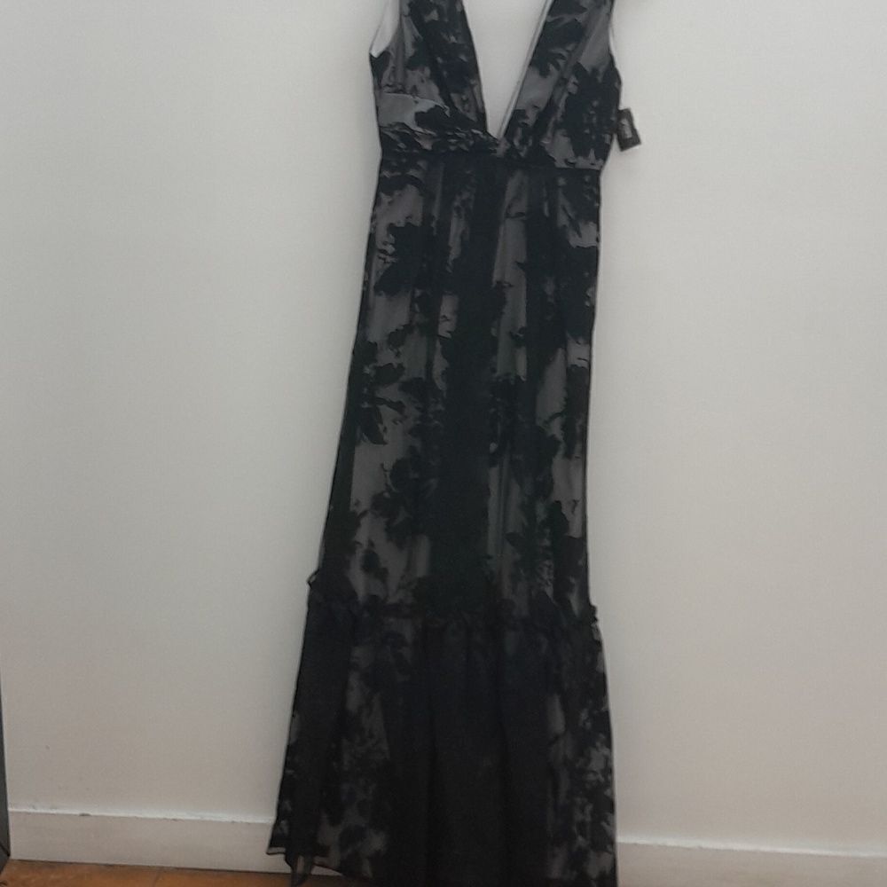 One33 Maxi dress size 2